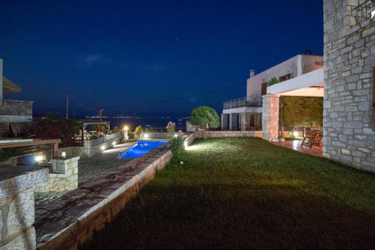 MalvaziosVillas Gythio Esterno foto