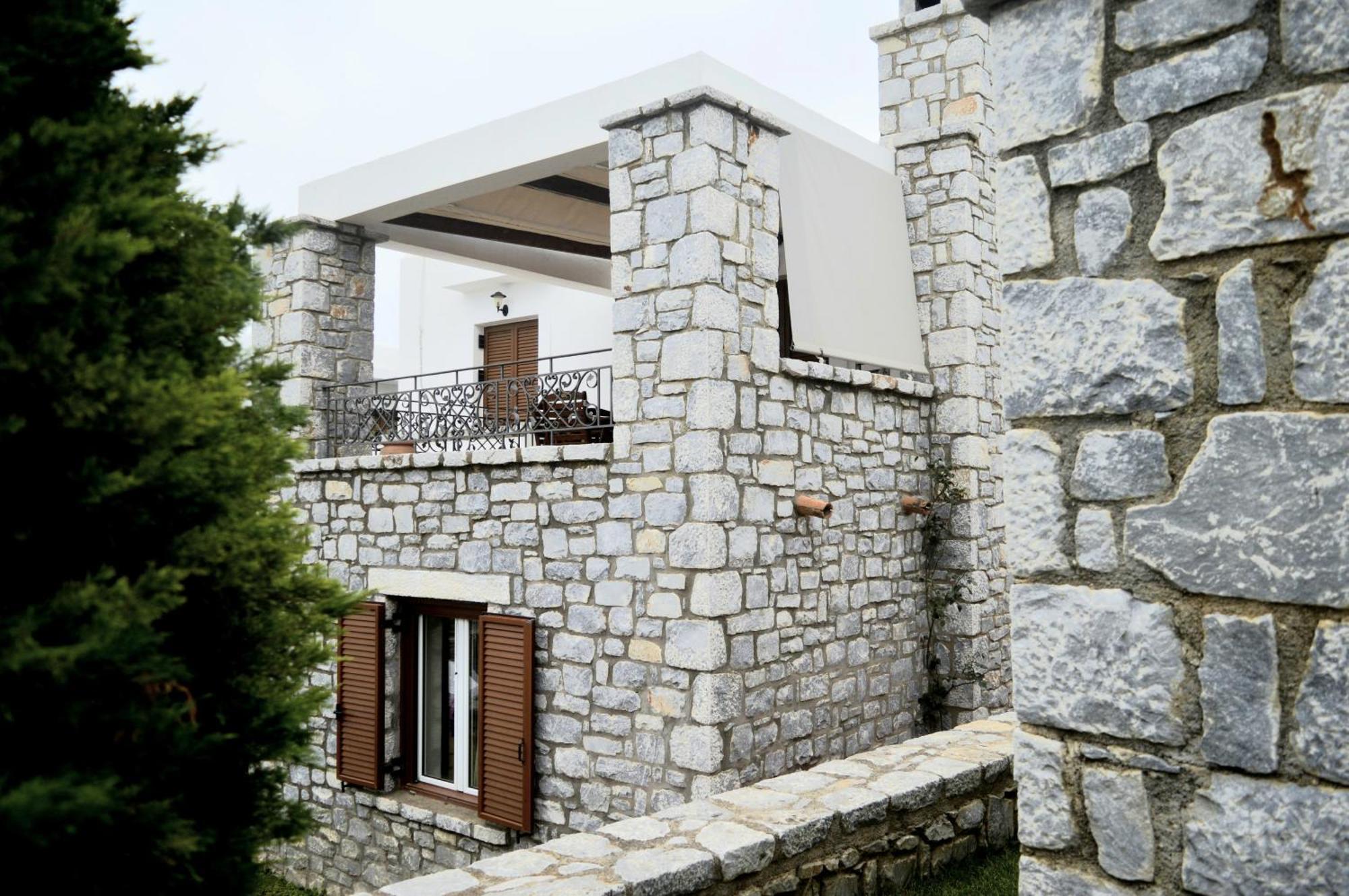 MalvaziosVillas Gythio Esterno foto